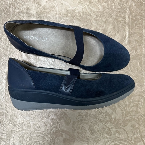 Vionic Navy Wedge Shoes - Picture 4 of 8
